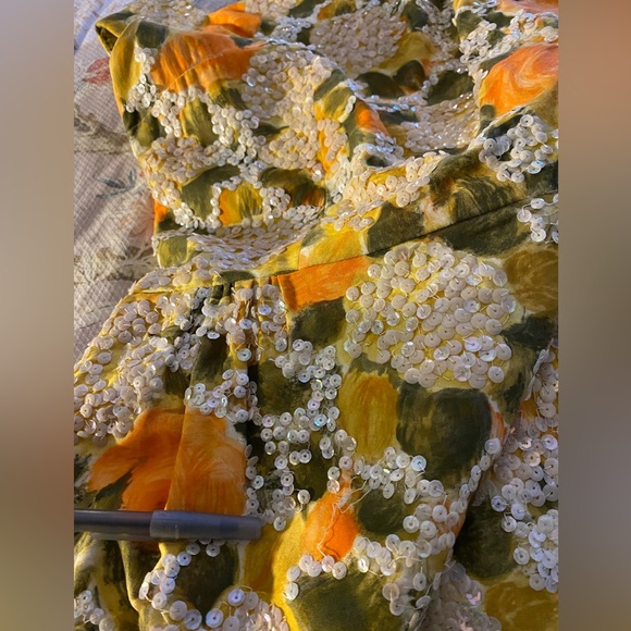 TRUE VINTAGE 1960’s Sequined, Floral Wiggle Dress - Picture 15 of 15